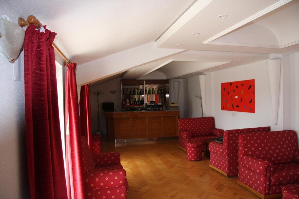 Hotel Turismo Miranda Miranda do Douro Kültér fotó