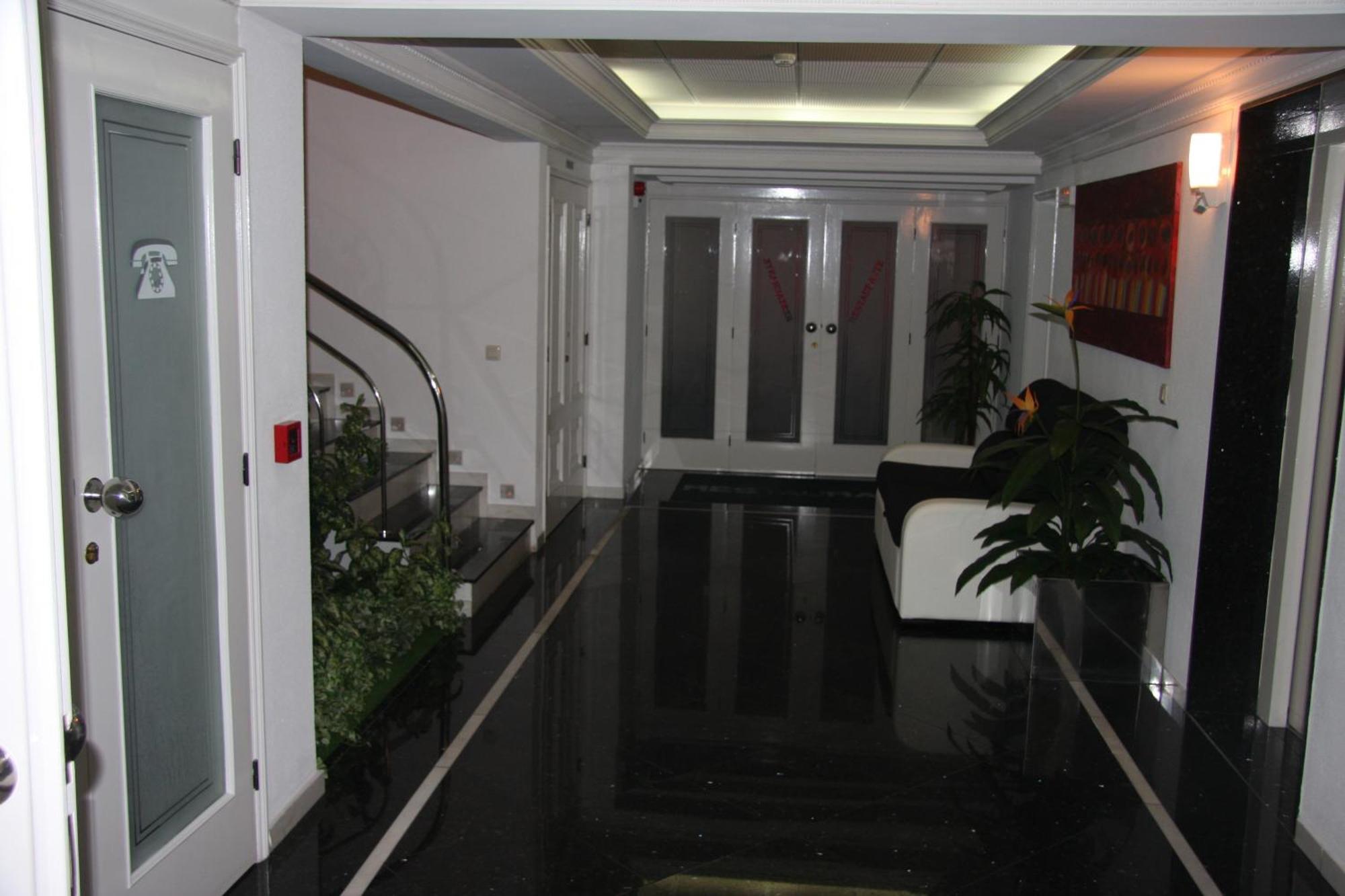 Hotel Turismo Miranda Miranda do Douro Kültér fotó