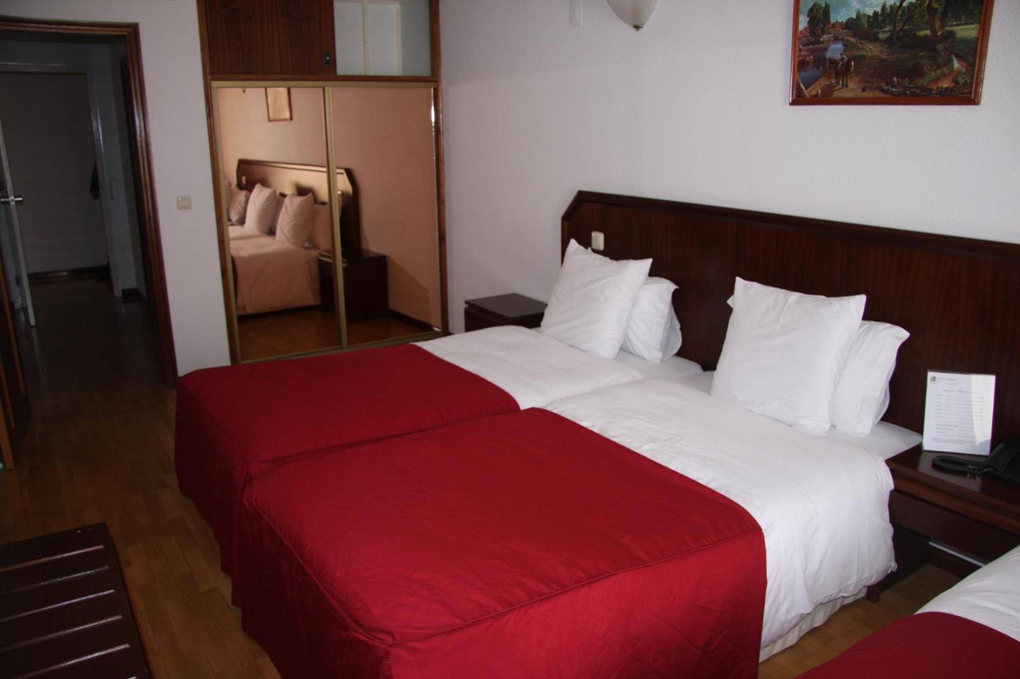 Hotel Turismo Miranda Miranda do Douro Kültér fotó